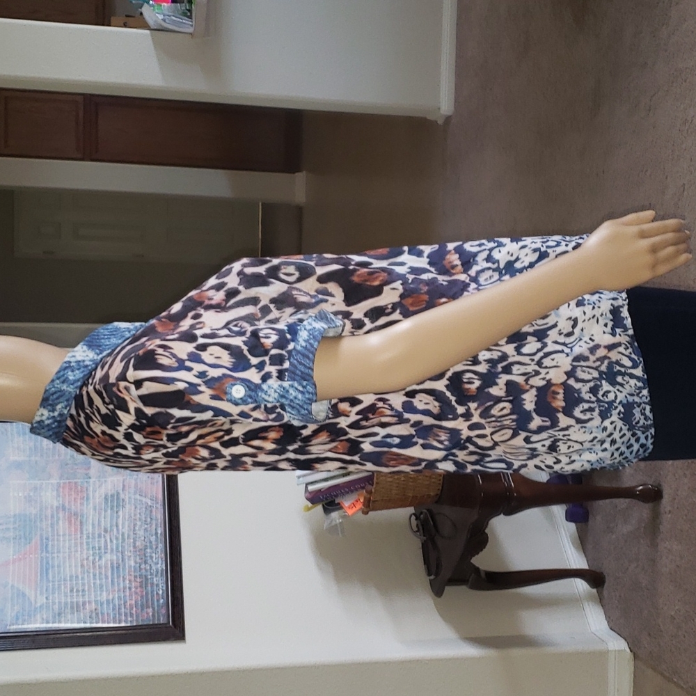 L Abstract Animal Print Pattern Block Ombre Cuffe… - image 4